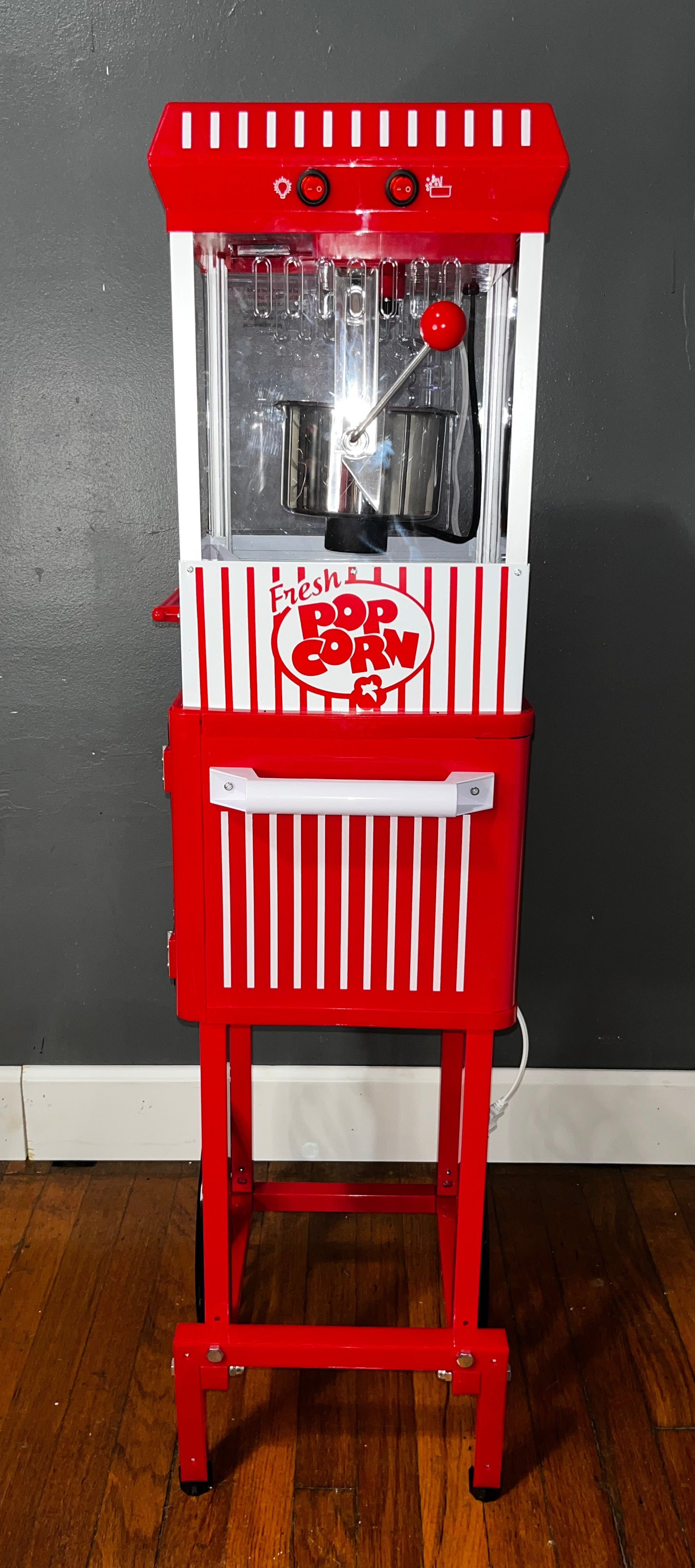 Fresh Popcorn Machine